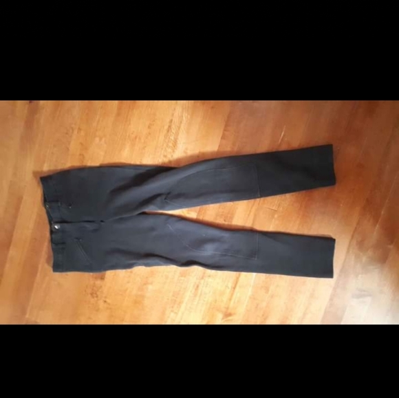 Breeches - Picture 2 of 2